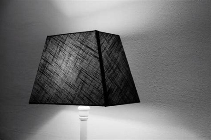 Are black lamp shades good