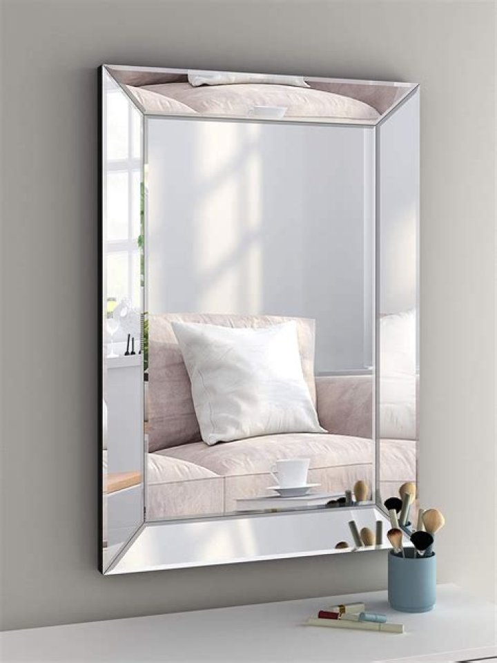 Can a beveled mirror be cut