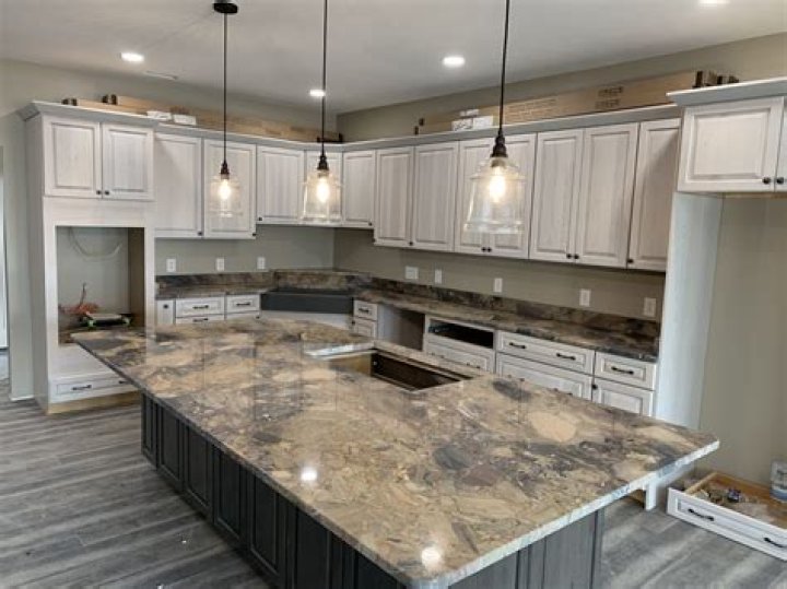 Can granite countertops be polished