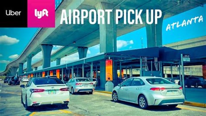 Can LYFT pick up at airport