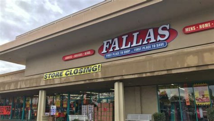 Did all Fallas stores close
