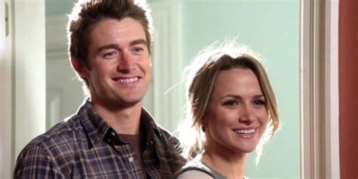 Do Clay and Quinn die in Season 8