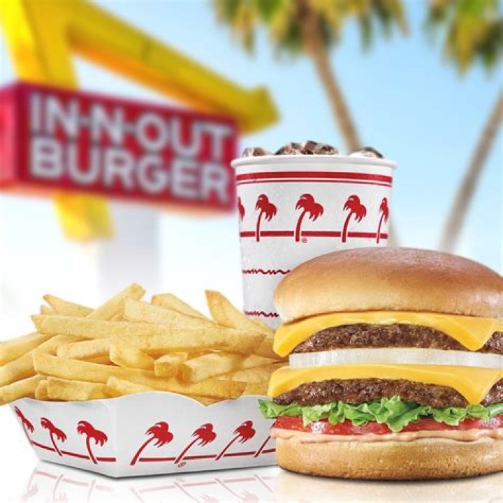 DO IN N OUT buns have dairy