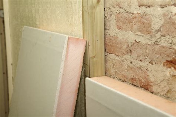 Do my walls have insulation