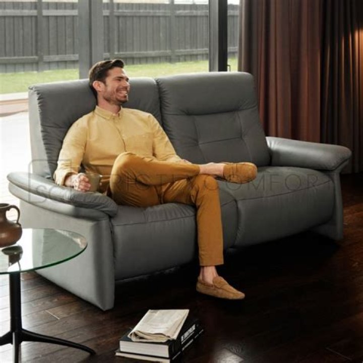 Do Stressless sofas recline
