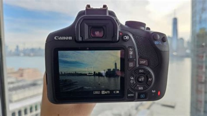 Does Canon Rebel take video