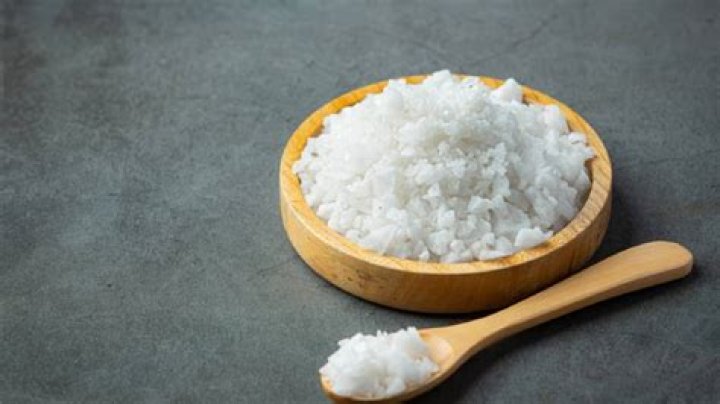 Does Epsom salt crystalize