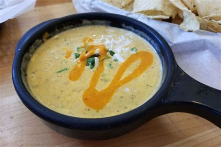 Does queso dip freeze well