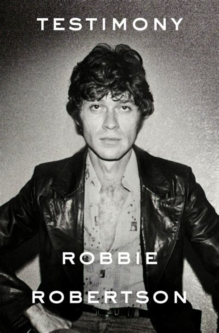 Does Robbie Robertson tour