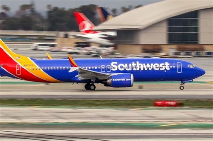 Does Southwest Airlines fly to Orlando FL