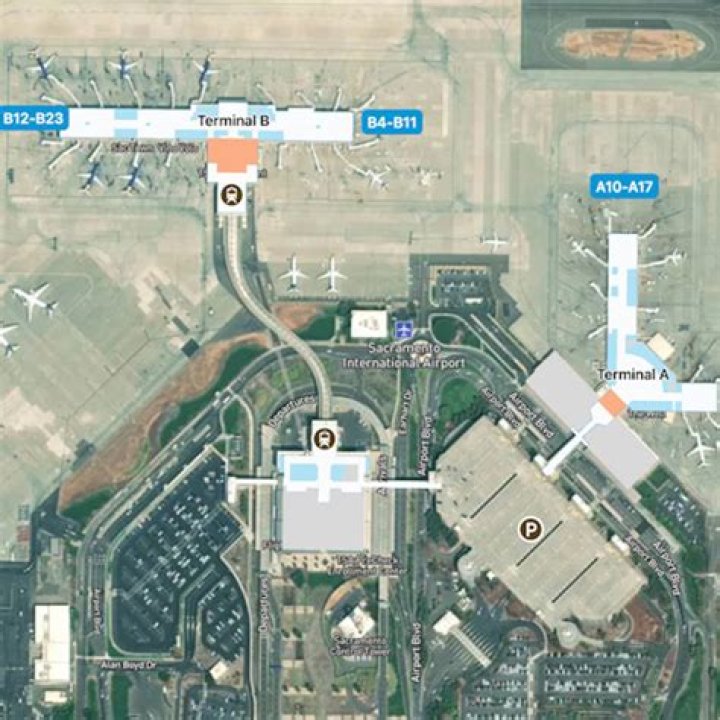How big is Sacramento International Airport