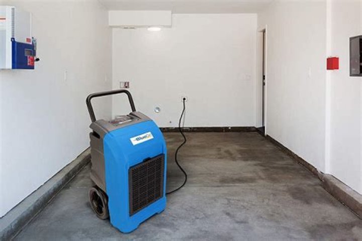 How do I dehumidify my garage