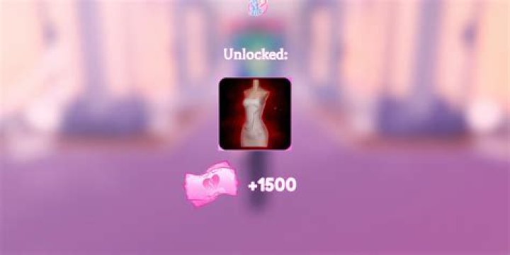 How do you dress up a vase