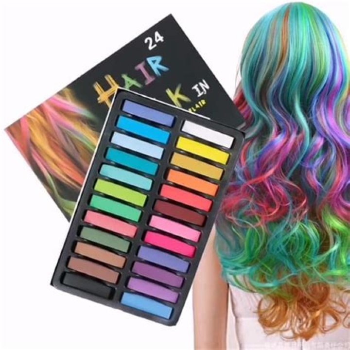 How do you keep hair chalk from rubbing off