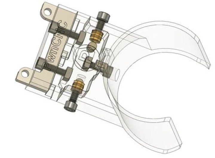 How does a hose clamp work