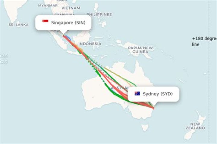 How far is the flight from Sydney to Singapore