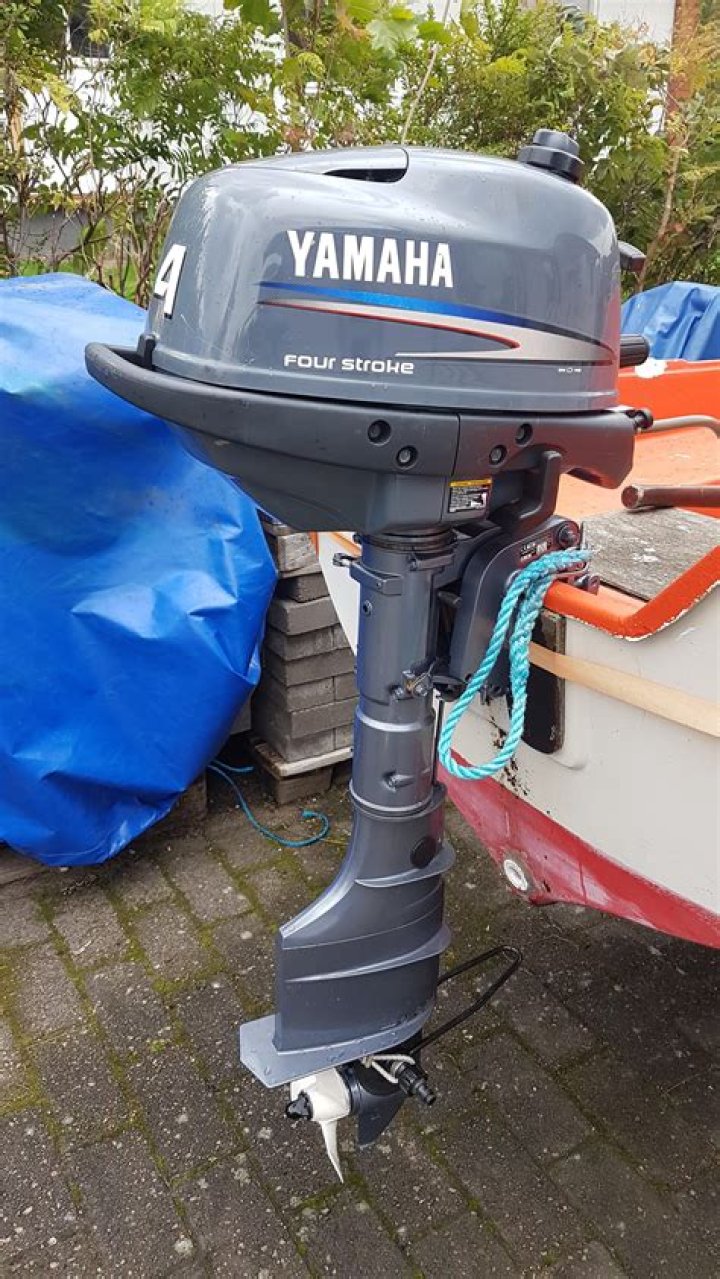 How fast will a 4hp outboard motor go