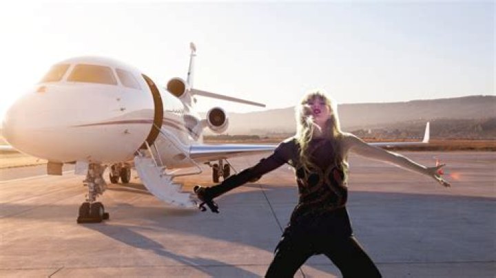 How long does it take to go to Las Vegas on a plane