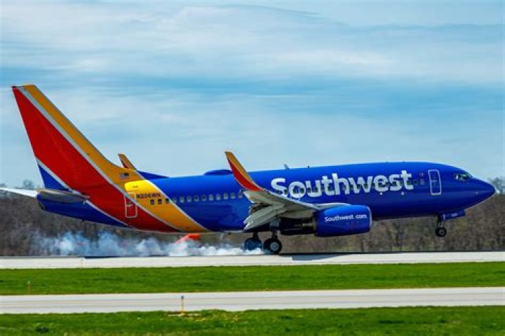 How many 737s does Southwest have
