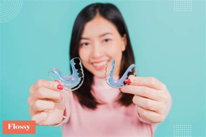 How much does a mouth retainer cost