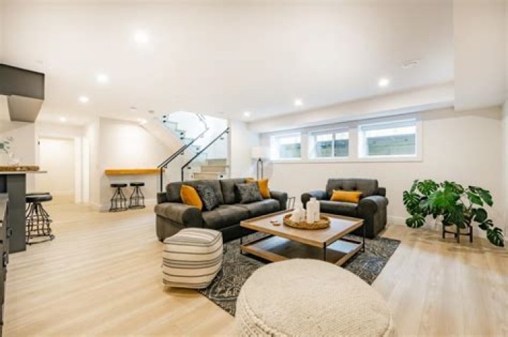 How much does it cost to replace basement walls