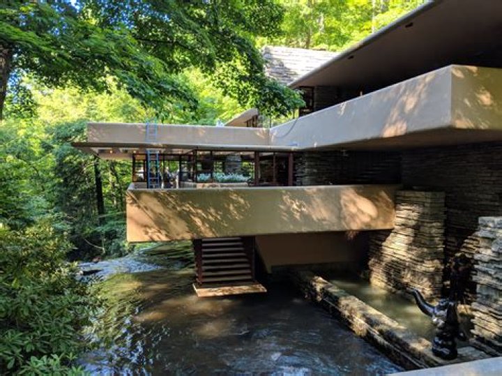 How much is Fallingwater house worth