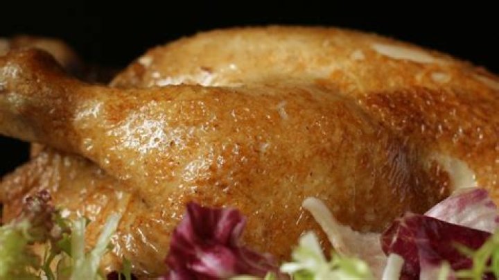 Is eating chicken skin bad