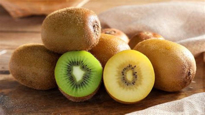 Is Kiwi a cross breed fruit