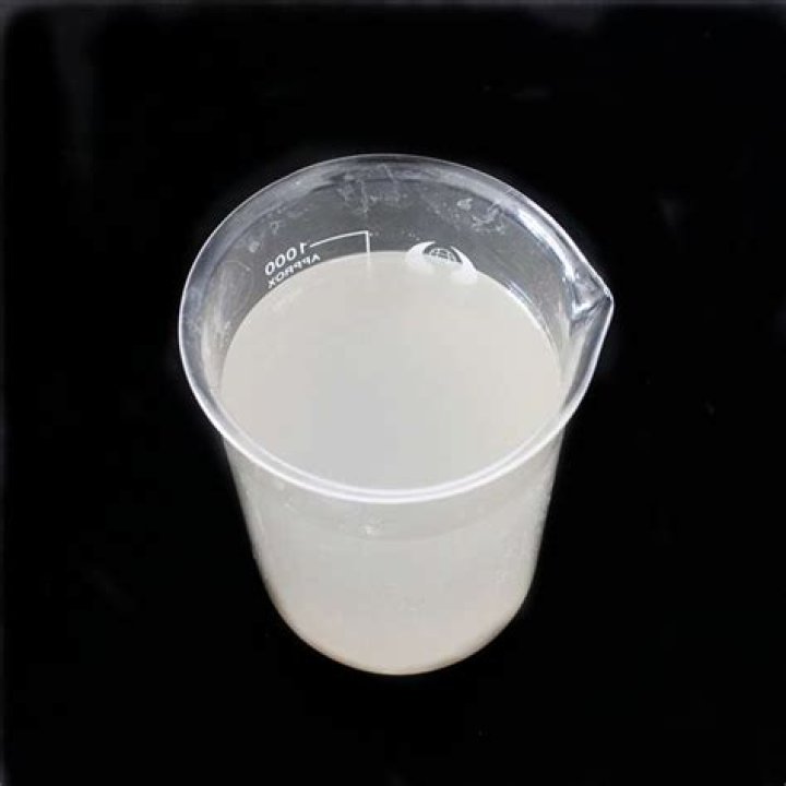 Is polyurethane milky white