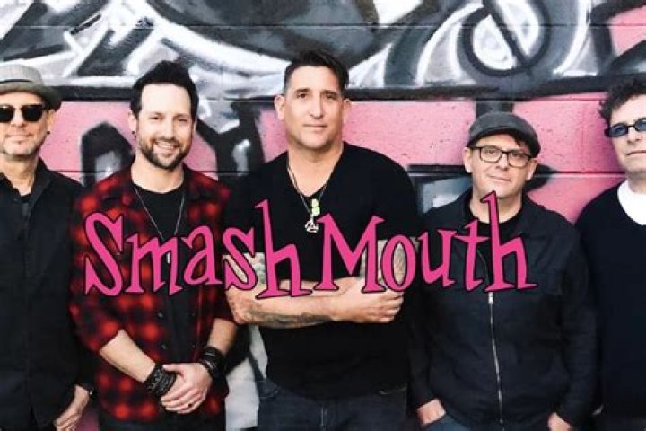 Is Smash Mouth still around