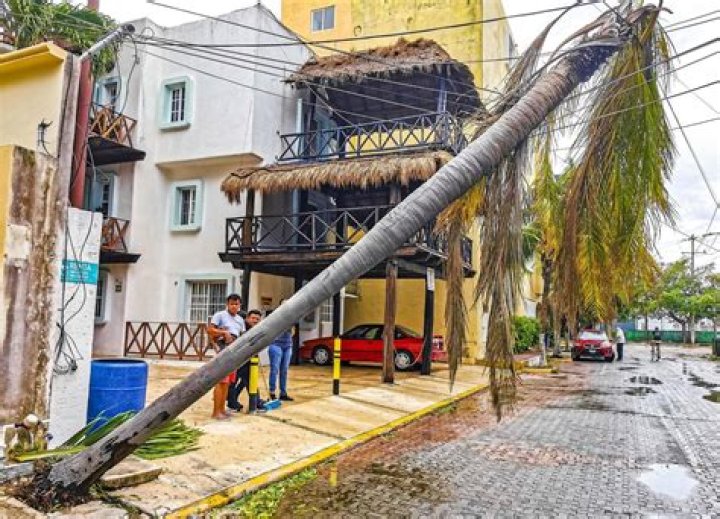 Is there a rainy season in Playa del Carmen