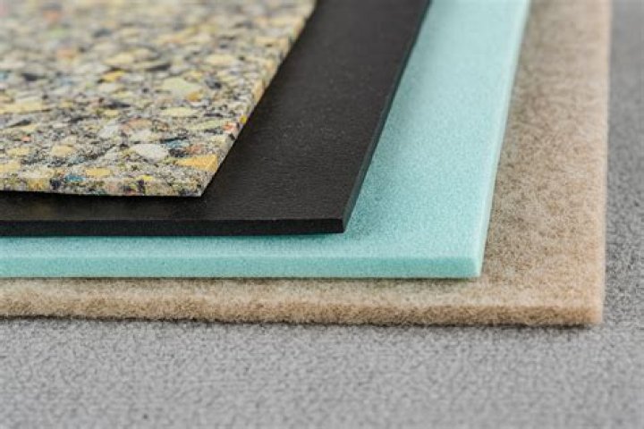 What are different types of carpet padding