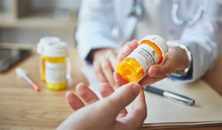 What are MAOI used to treat