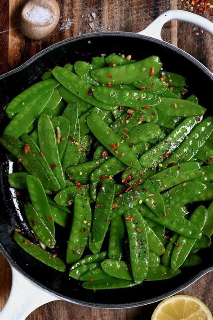 What are snow peas good for