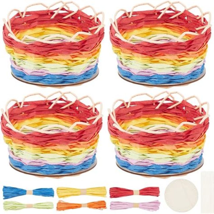 What can I make with raffia