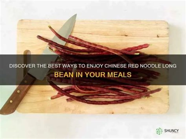 What do red noodle beans taste like
