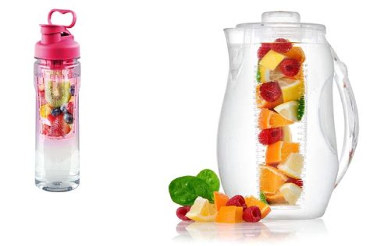 What is a fruit infuser water bottle