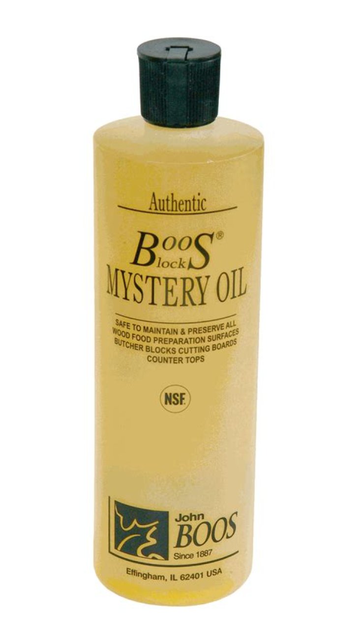 What is in Boos Mystery Oil