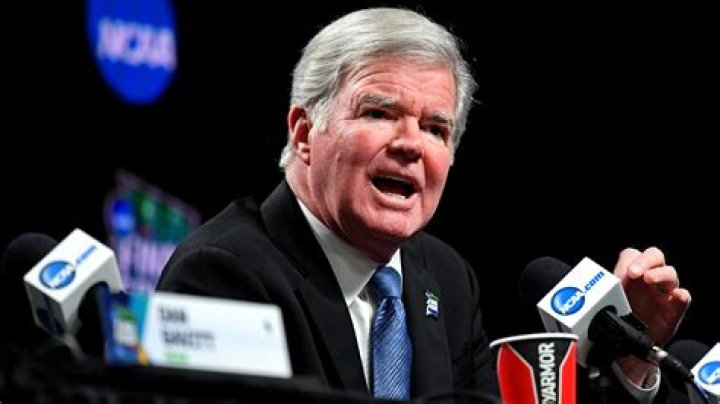 What is Mark Emmert salary