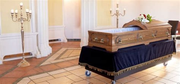 What is open casket funeral