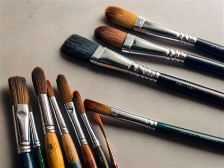 What is the best paint brush for water based paint