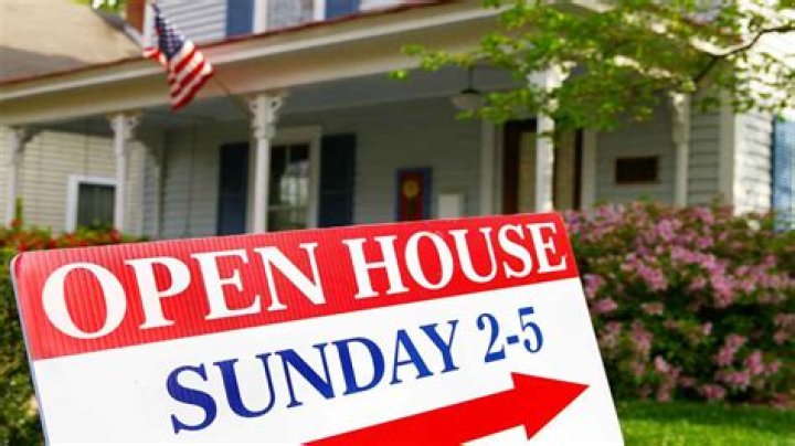What is the best time for an open house