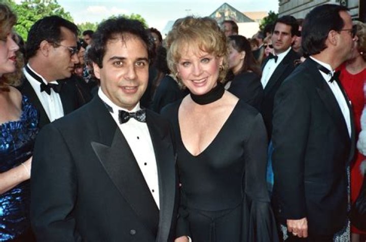 When did Lois Nettleton die