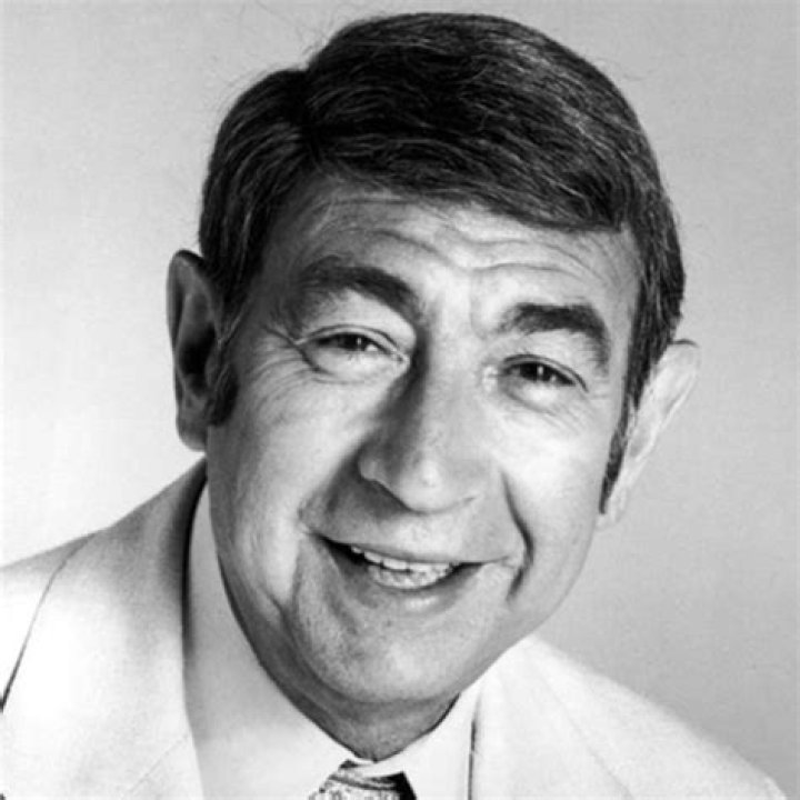 When was Howard Cosell born