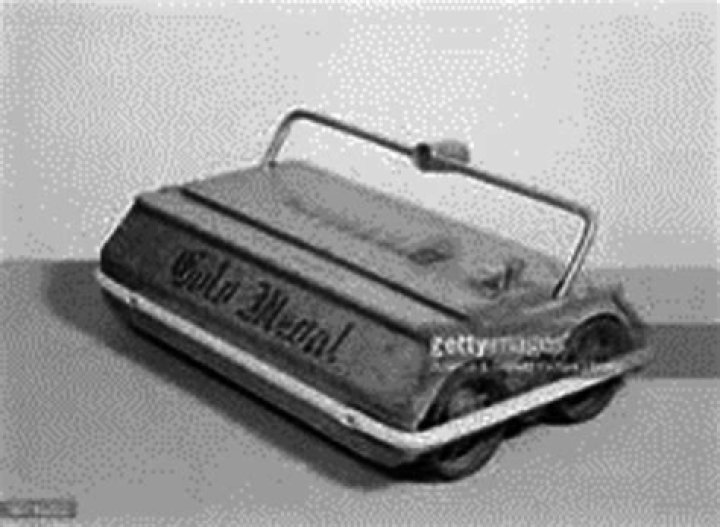 When was the carpet sweeper