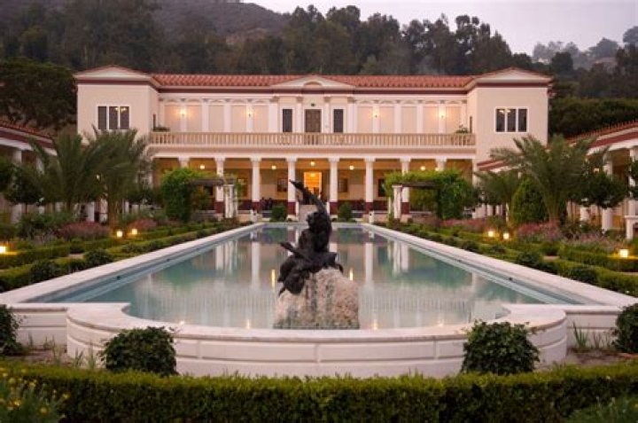Who owns the Getty mansion