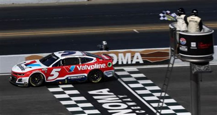 Who won Nascar Sonoma 2021