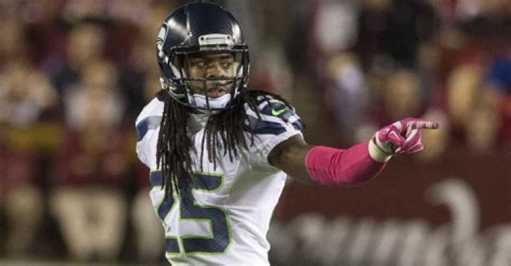 Who wore 25 on the Raiders