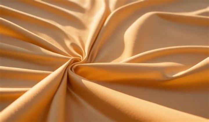 Will polyester fray be cut